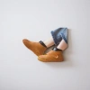 Anti-slip shoes are unisex casual shoes that are anti-slip, wear-resistant, lightweight and breathable Application Scenario